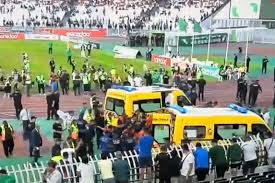 صورة حصيلة جديدة من القتلى في الجزائر بعد إنهيار ملعب 5 جويليا … حتى الأفراح لا تُؤمَّن !