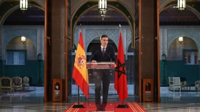 صورة إغلاق الحدود مع المغرب وتوتر العلاقات: تداعيات قرار الحكومة الإسبانية حول الصحراء على مستقبل سبتة ومليلية