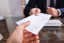 صورة بعد إختفائه … الشرطة تبحث عن رئيس جماعة صفرو المطلوب للعدالة بسبب شيك بدون رصيد ب 400 مليون