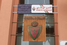 صورة توقيف ضابط أمن بمراكش للاشتباه في ارتكابه تجاوزات مهنية