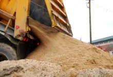 صورة نهب الرمال يهدد استقرار قطاع النقل ويضرب آلاف الأسر بطنجة وتطوان