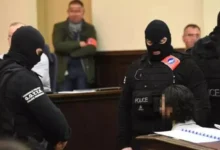 صورة فرنسا تلاحق شبكة إرهابية مرتبطة بالهجوم الدموي في باريس 2015: ضابط سابق ورفيقته في قلب التحقيق