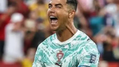 صورة رونالدو يكتب التاريخ بـ”بسم الله” … البرتغال تعبر كرواتيا وتبلغ ثمن النهائي