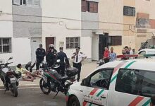 صورة عاجل…عناصر (الصقور) بأمن أكادير تطارد مشتبه فيهما على متن دراجة نارية وتوقفهما