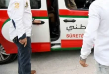 صورة توقيف شخصين بعد الهجوم بالأسلحة البيضاء على مقر الحركة الشعبية ببرشيد