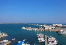 صورة من طنجة إلى الناظور  المغرب يفتح جبهة جديدة بالطاقة النظيفة بـ18 مليون درهم ويشعل سباق الموانئ الخضراء