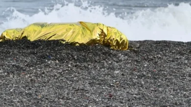 صورة جثة مهاجر تطفو قبالة سواحل سبتة المحتلة وترفع حصيلة الوفيات إلى 27 هذا العام