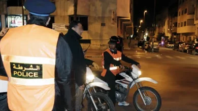 صورة التحقيق مع سائق طاكسي بالدار البيضاء بعد إعتدائه على سائح أجنبي
