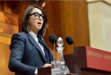 صورة اليسارية منيب لرئيس الحكومة : التنمية الحقيقية تبدأ بالإنسان ومكافحة الريع أساس تعزيز الحكم الذاتي بالصحراء المغربية