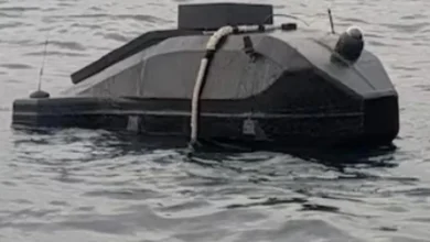 صورة درون بحري على شكل سيارة يظهر في مضيق جبل طارق … لغز تحت الماء يربك الأمن الإسباني ويثير شبح جيل جديد من تهريب المخدرات