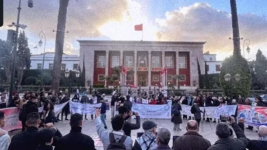 صورة القنيطرة : اعتقالات يشعلان غضب طلبة جامعة ابن طفيل أمام البرلمان