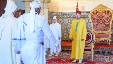 صورة الملك محمد السادس يستقبل سفراء أجانب جدد ويعتمد أوراق اعتمادهم
