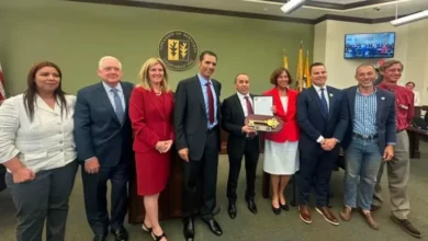 صورة مدينة أمريكية تكرم أسود الأطلس بمنحهم مفتاح المدينة خلال مونديال 2026