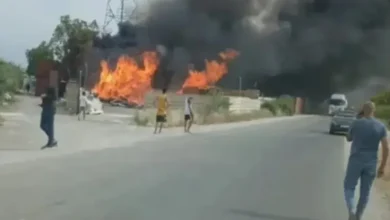 صورة طنجة : اندلاع حريق ضخم بسبت الزينات يستنفر السلطات ويخلف خسائر مادية جسيمة