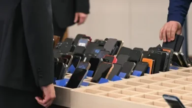 صورة توقيف متدربة كندية من أصل صيني في الناتو للاشتباه بالتجسس