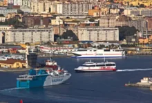 صورة سبتة المحتلة تتلقى ضربة في البحر.. طنجة والناظور يخطفان المسافرين والجزيرة الخضراء تدق ناقوس الخطر