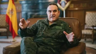 صورة جنرالات إسبانيا يستعرضون العضلات  يمكن هزم المغرب في 24 ساعة فقط