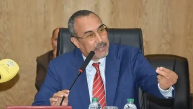 صورة غياب ينجا الخطاط عن افتتاح البرلمان يفاقم إشكال التنافي ويهدد رئاسة جهة الداخلة